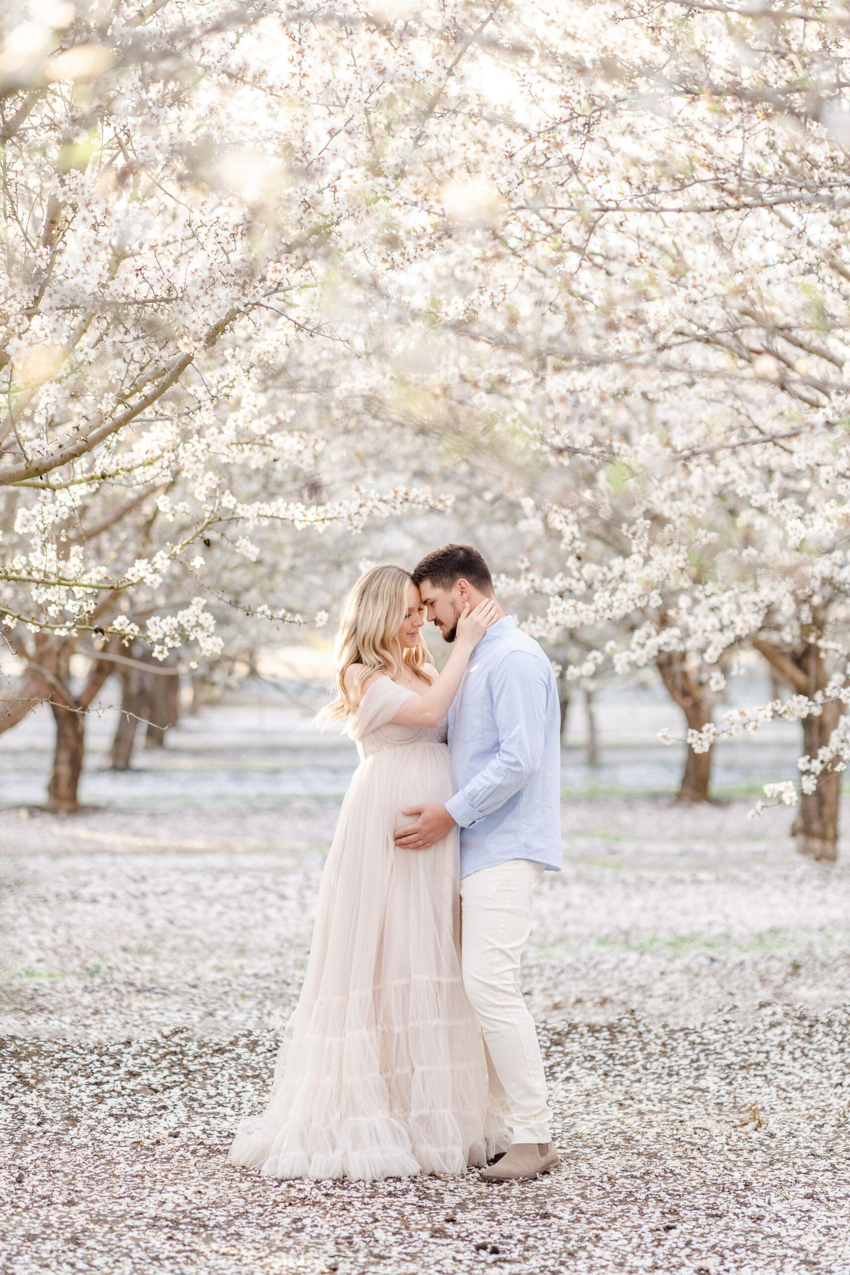 light and airy spring style for family photoshoots