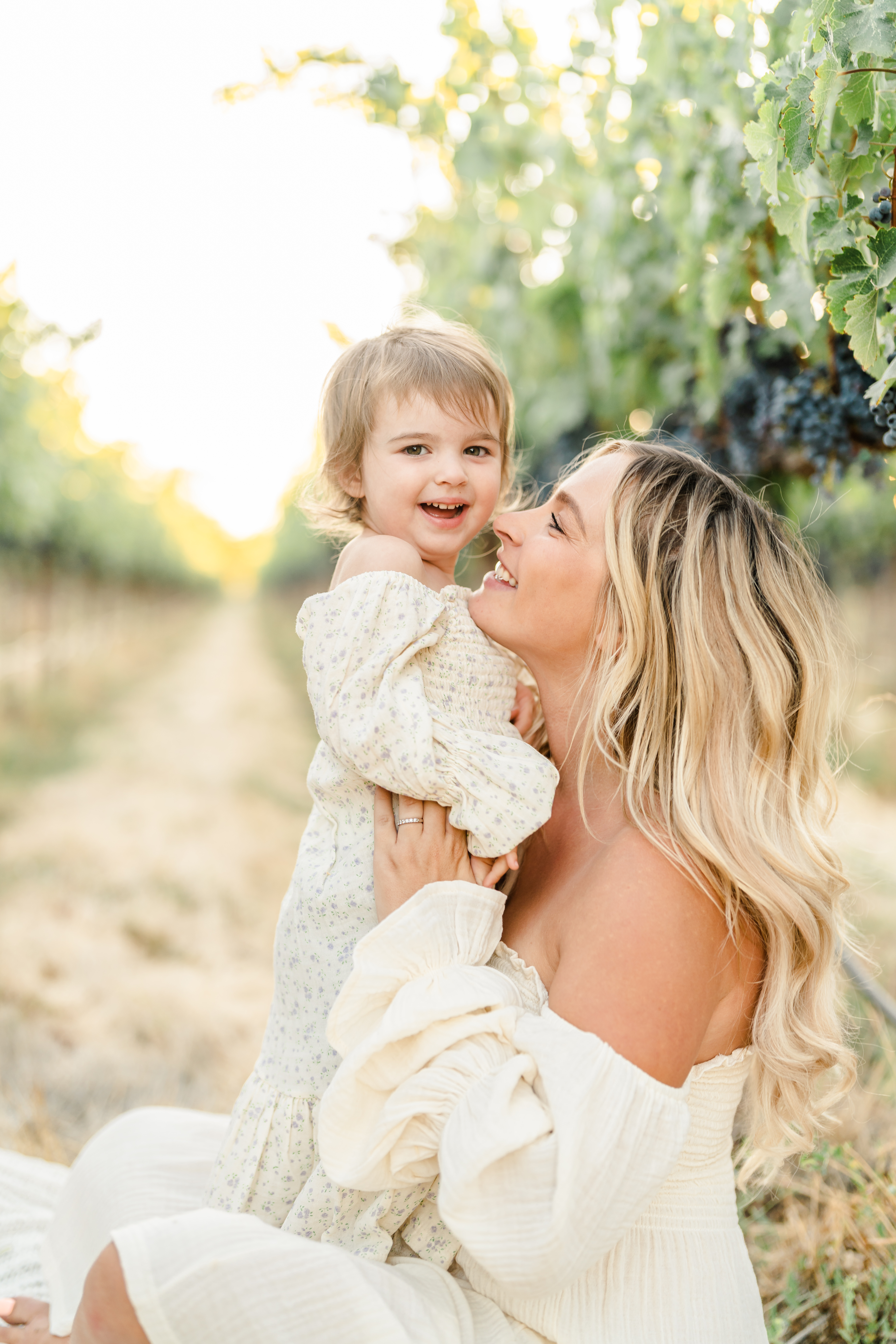7 Tips for Genuine Smiles during Family Sessions